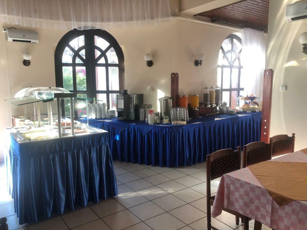 Karikas Hotel Hajdúszoboszló Extérieur photo